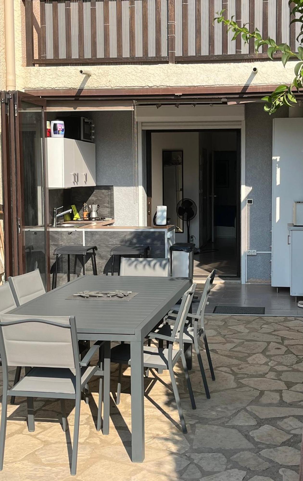 Calme Et Confort En Rez-De-Jardin La Londe-les-Maures Esterno foto