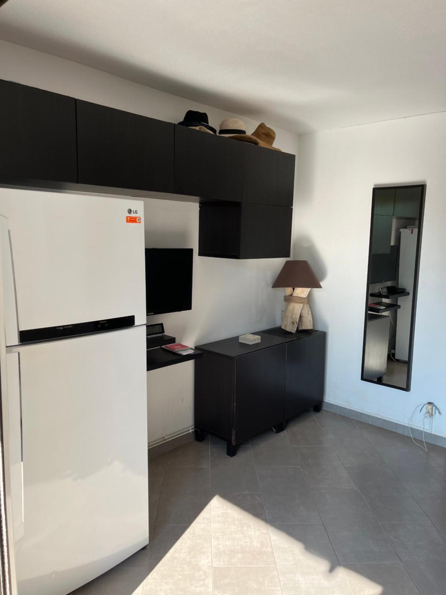 Calme Et Confort En Rez-De-Jardin La Londe-les-Maures Esterno foto