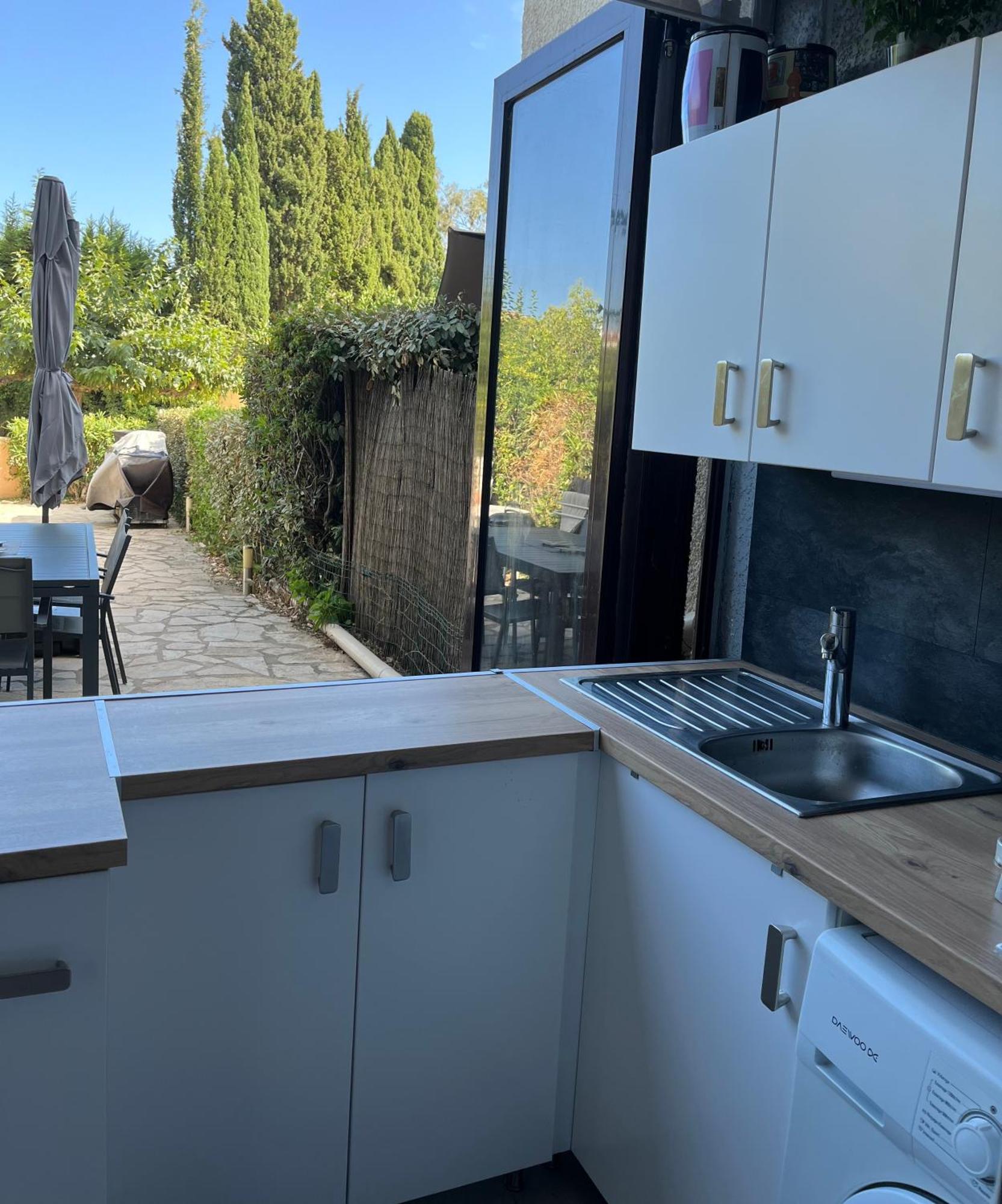 Calme Et Confort En Rez-De-Jardin La Londe-les-Maures Esterno foto
