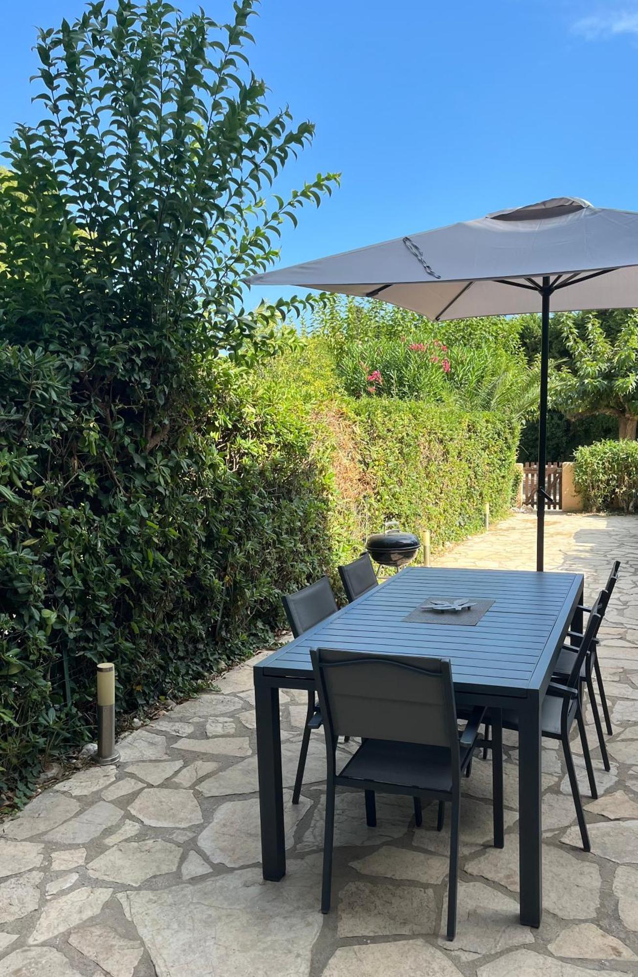 Calme Et Confort En Rez-De-Jardin La Londe-les-Maures Esterno foto